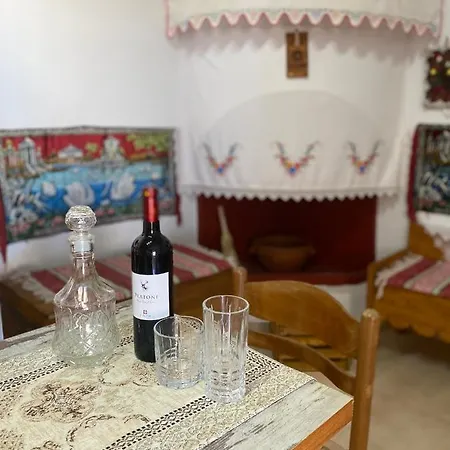 Archangelos Family House Apartment *