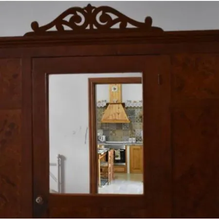 Archangelos Family House