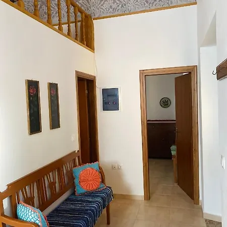 Archangelos Family House * Archangelos (Rhodes)