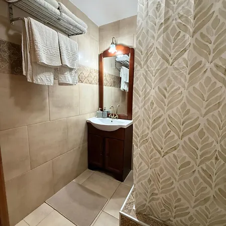Διαμέρισμα Family House *