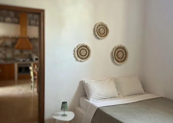 Family House 아크앤젤로스